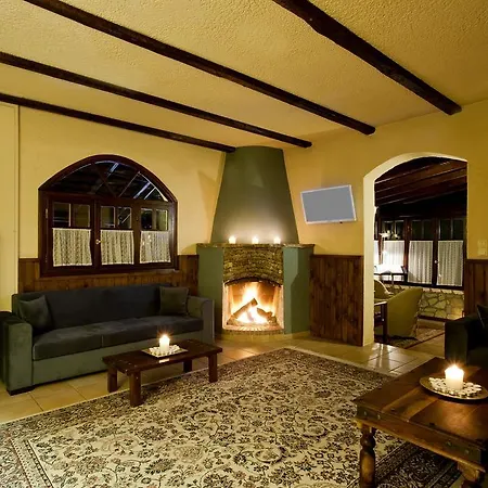 Konukevi Fanaras Kalavryta