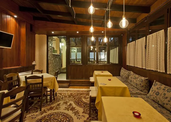 게스트하우스 Fanaras 칼라브리타