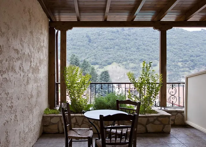 Гостевой дом Fanaras 2*